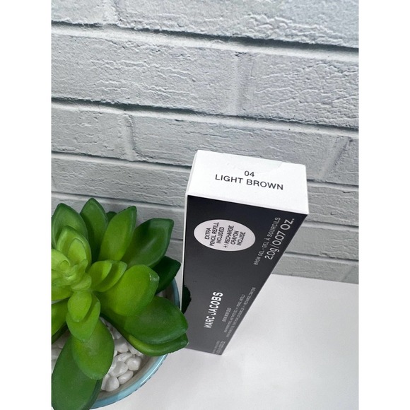 Marc Jacob’s Brow Wow Duo ‘Light Brown’ Eyebrow Powder Pencil & Tinted Gel - Picture 3 of 7